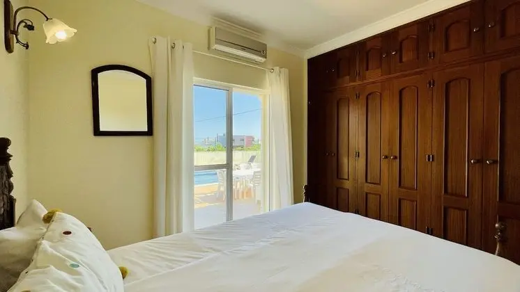 Villa, 4 Yatak Odası, Kişiye Özel Havuzlu, Deniz Manzaralı