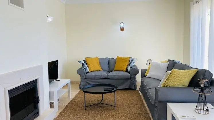 Villa, 4 Yatak Odası, Kişiye Özel Havuzlu, Deniz Manzaralı