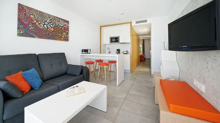 Apart Daire With Terrace