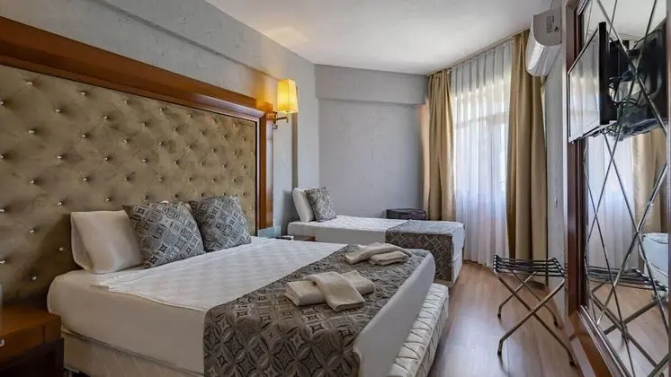 Standard Tek Büyük veya İki Ayrı Yataklı Oda, 1 Yatak Odası, Şehir Manzaralı