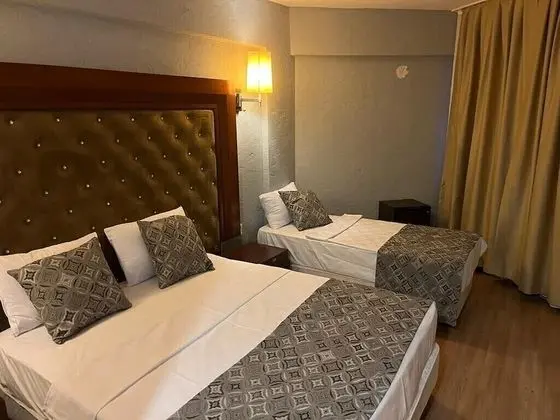 Standard Üç Kişilik Oda
