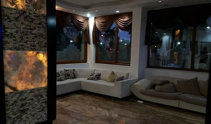 2+1 Deniz Manzaralı Oda