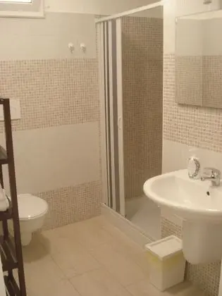 Economy Tek Büyük Yataklı Oda