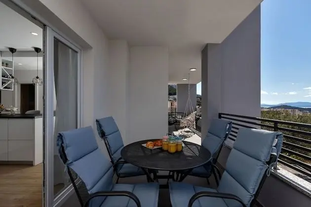 Apart Daire (Lara - with terrace - A1(4))