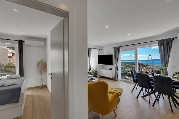 Apart Daire (Lara - with terrace - A1(4))