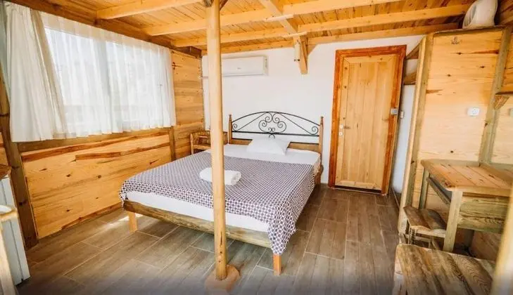 Teras Bungalow Oda, Kara ve Havuz Manzaralı, Balkon veya Teraslı