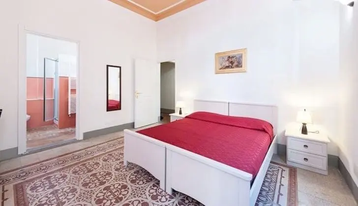 Tek Büyük veya İki Ayrı Yataklı Oda, Özel Banyo