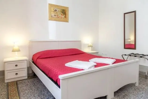 Tek Büyük veya İki Ayrı Yataklı Oda, Özel Banyo