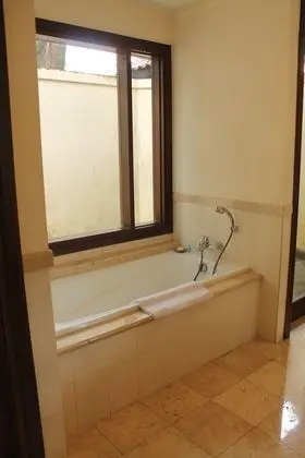 Executive Oda, Sigara İçilmez