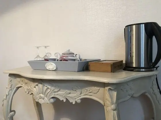 Comfort Tek Büyük Yataklı Oda, Banyolu/Duşlu, Havuz Manzaralı (RDC)