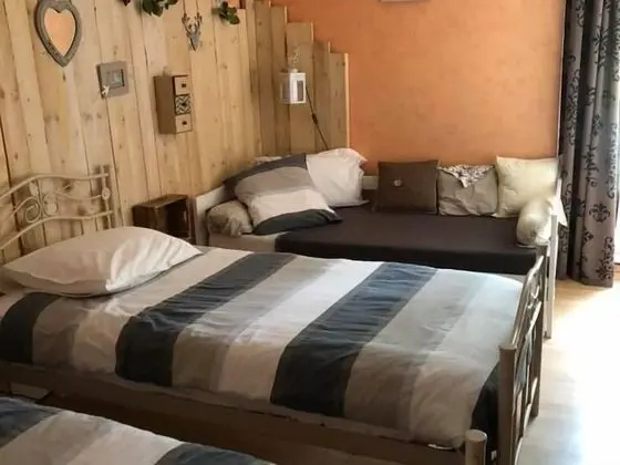 Süit, Banyolu/Duşlu, Havuz Manzaralı (RDC)