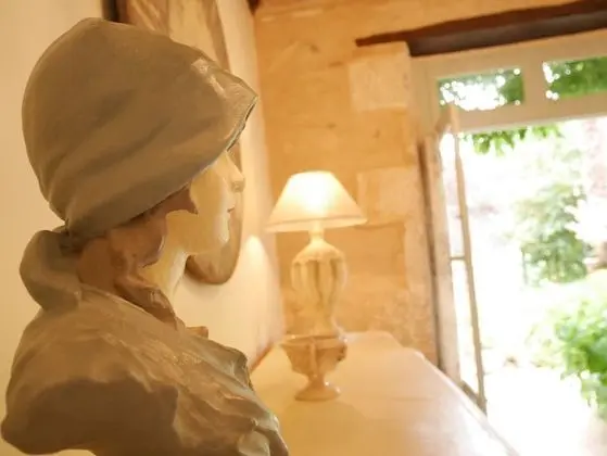 Deluxe Oda (The Garden Room)