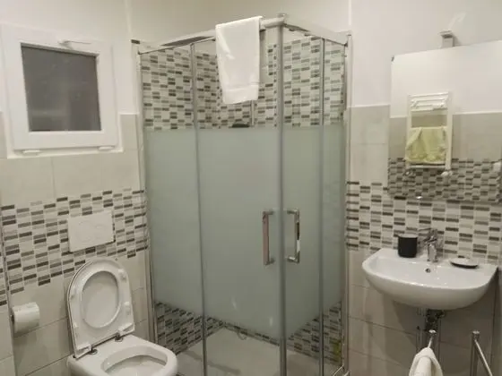 Basic Tek Büyük Yataklı Oda, Özel Banyo (External)