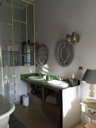 Tek Büyük Yataklı Oda (Providence)