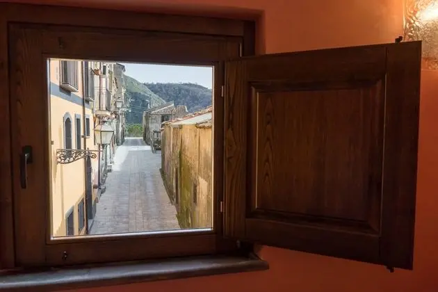 Superior Oda (Gerani)