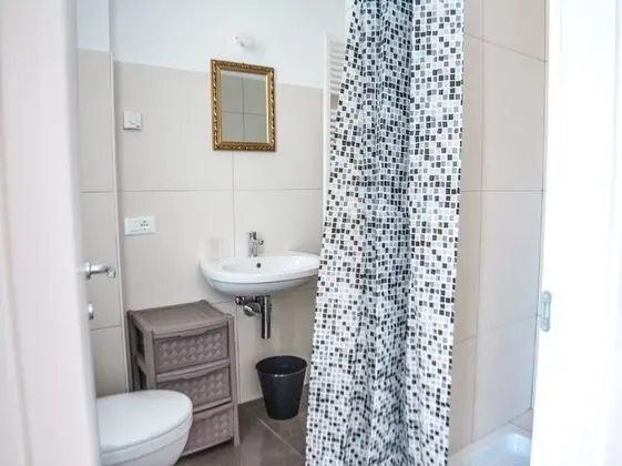 Apart Daire, 2 Yatak Odası, Bahçe Manzaralı