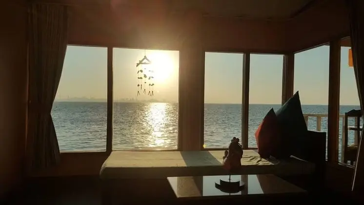 Süit (On Sea)