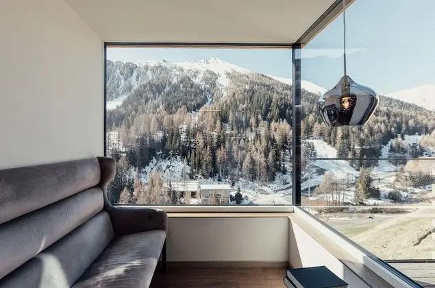Panoramic Tek Büyük Yataklı Oda