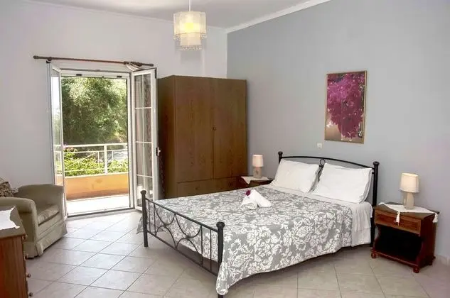 Apart Daire, 2 Yatak Odası, Sigara İçilebilir, Şömine