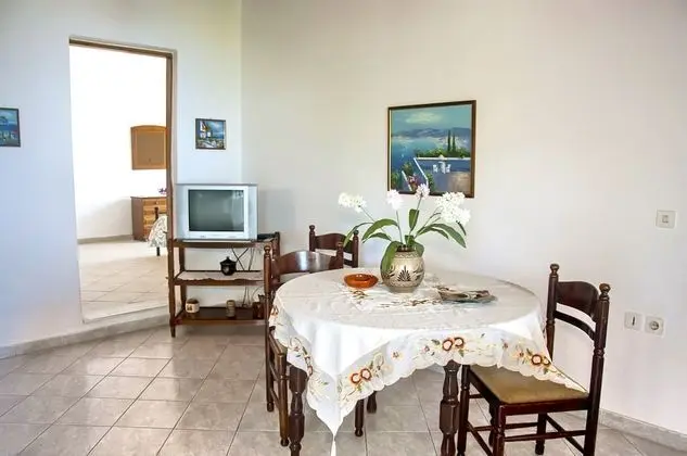 Apart Daire, 2 Yatak Odası, Sigara İçilebilir, Şömine
