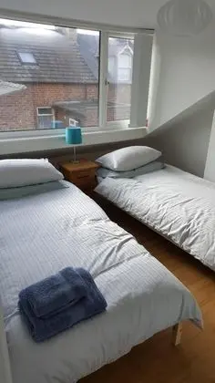 Ev (4 Bedrooms)