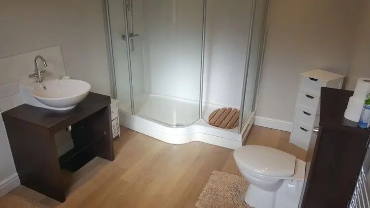 Ev (4 Bedrooms)