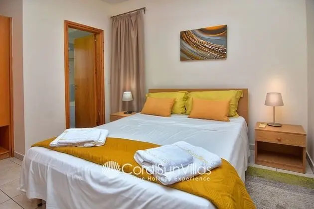 Villa, 2 Yatak Odası, Sigara İçilebilir