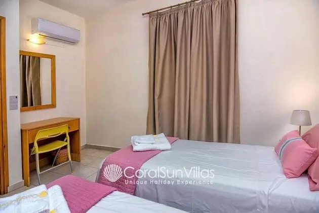 Villa, 2 Yatak Odası, Sigara İçilebilir