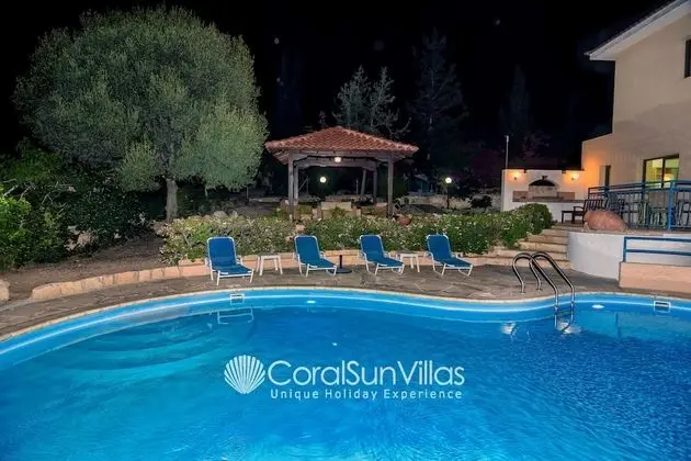 Villa, 2 Yatak Odası, Sigara İçilebilir