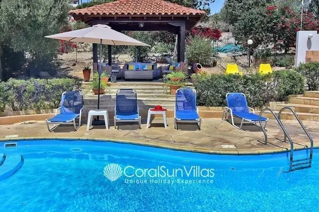 Villa, 2 Yatak Odası, Sigara İçilebilir