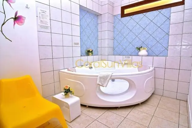 Villa, 2 Yatak Odası, Sigara İçilebilir