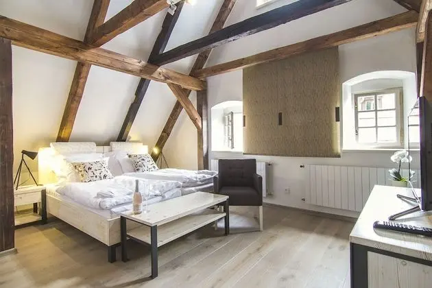 Deluxe Tek Büyük veya İki Ayrı Yataklı Oda