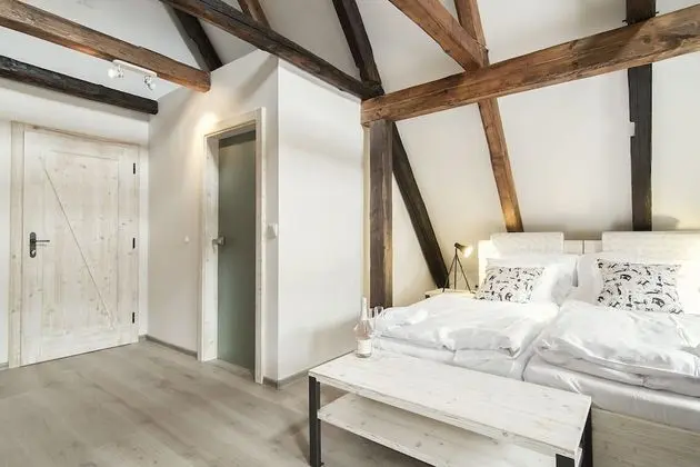 Deluxe Tek Büyük veya İki Ayrı Yataklı Oda