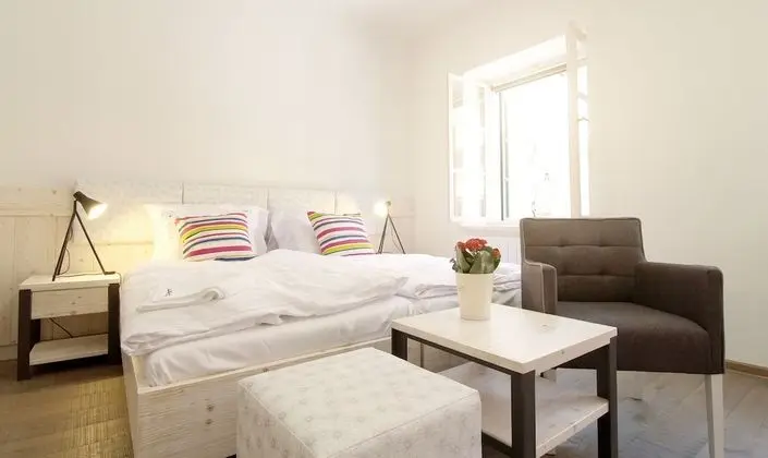 Standard Tek Büyük veya İki Ayrı Yataklı Oda