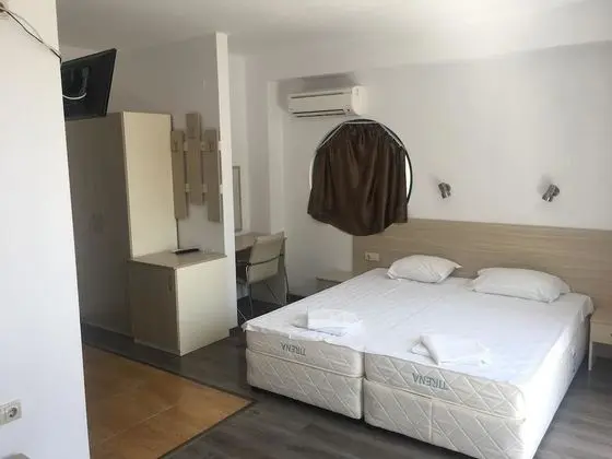 Standard Üç Kişilik Oda