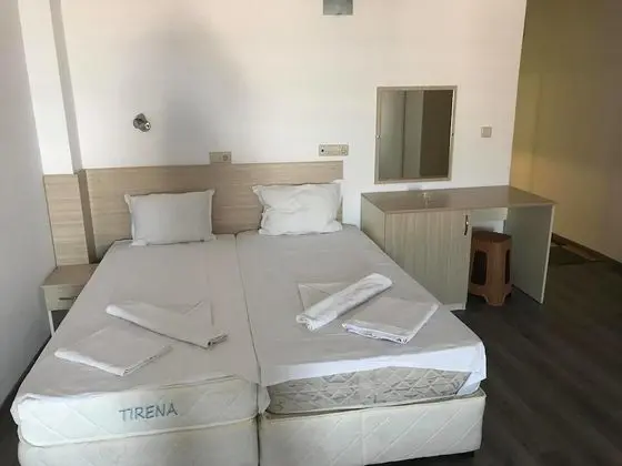 VIP Studio (2 people)