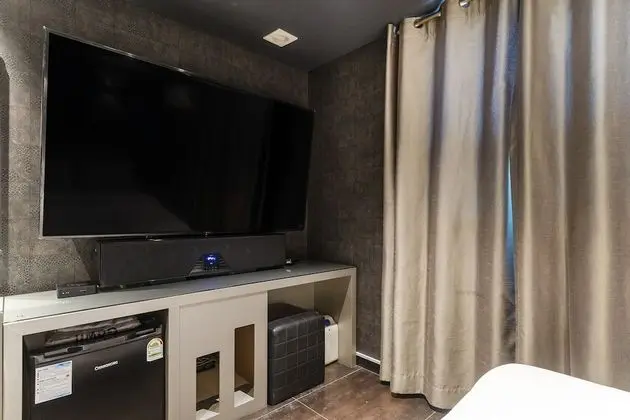 Real OTT Room