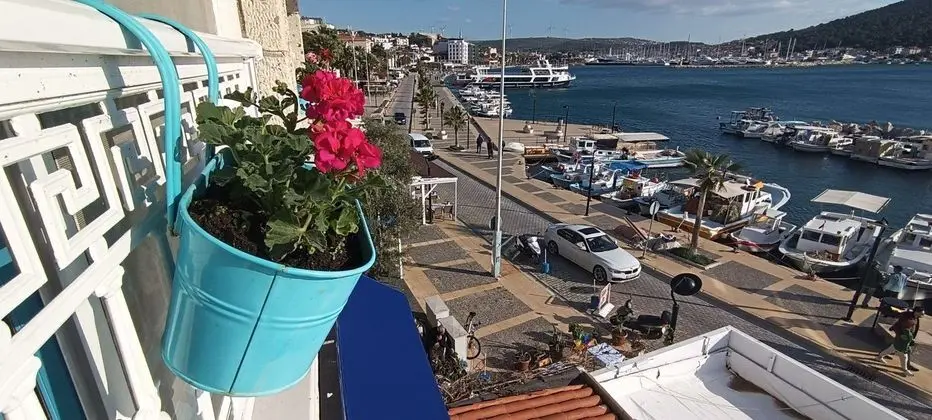 Aile Odası - Deniz Manzaralı