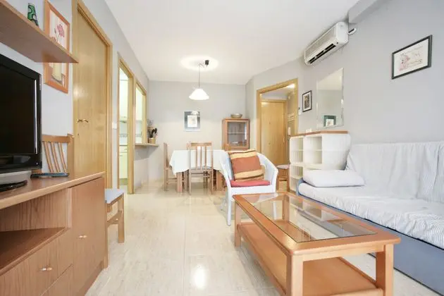 Apart Daire Two Bedrooms With Air Conditioning