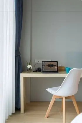 Deluxe Queen Studio