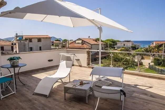 Deluxe Tek Büyük Yataklı Oda, Deniz Manzaralı