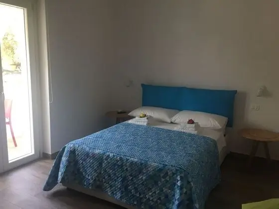 Economy Tek Büyük Yataklı Oda