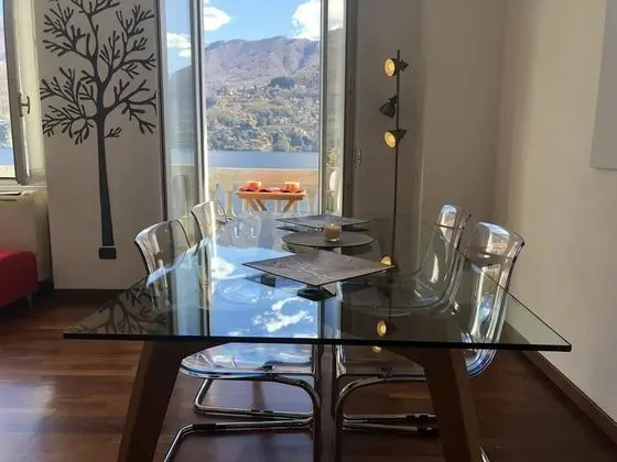 Apart Daire, 1 Yatak Odası, Balkon, Göl Manzaralı