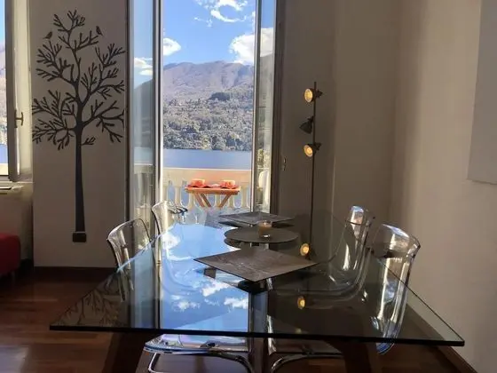 Apart Daire, 1 Yatak Odası, Balkon, Göl Manzaralı