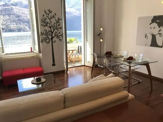 Apart Daire, 1 Yatak Odası, Balkon, Göl Manzaralı
