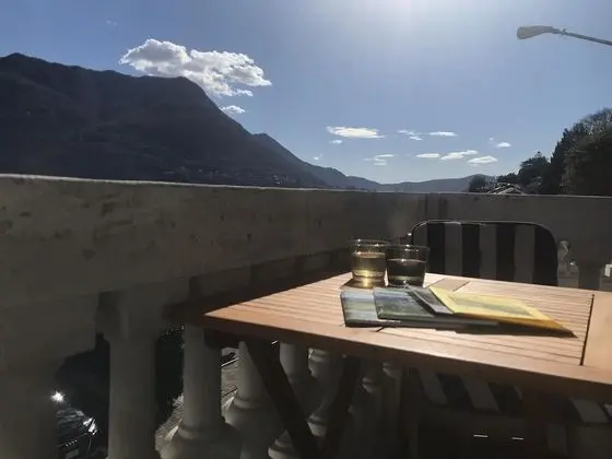 Apart Daire, 1 Yatak Odası, Balkon, Göl Manzaralı