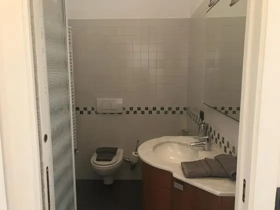 Apart Daire, 1 Yatak Odası, Balkon, Göl Manzaralı