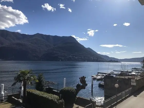 Apart Daire, 1 Yatak Odası, Balkon, Göl Manzaralı