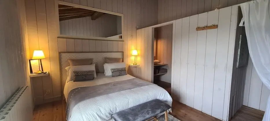 Comfort Tek Büyük Yataklı Oda, Bahçe Manzaralı (Chambre des Vignes )