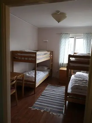 Dört Kişilik Oda, Ortak Banyo